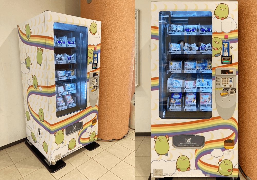 青稜中学校・高等学校様に物販用自動販売機を導入しました